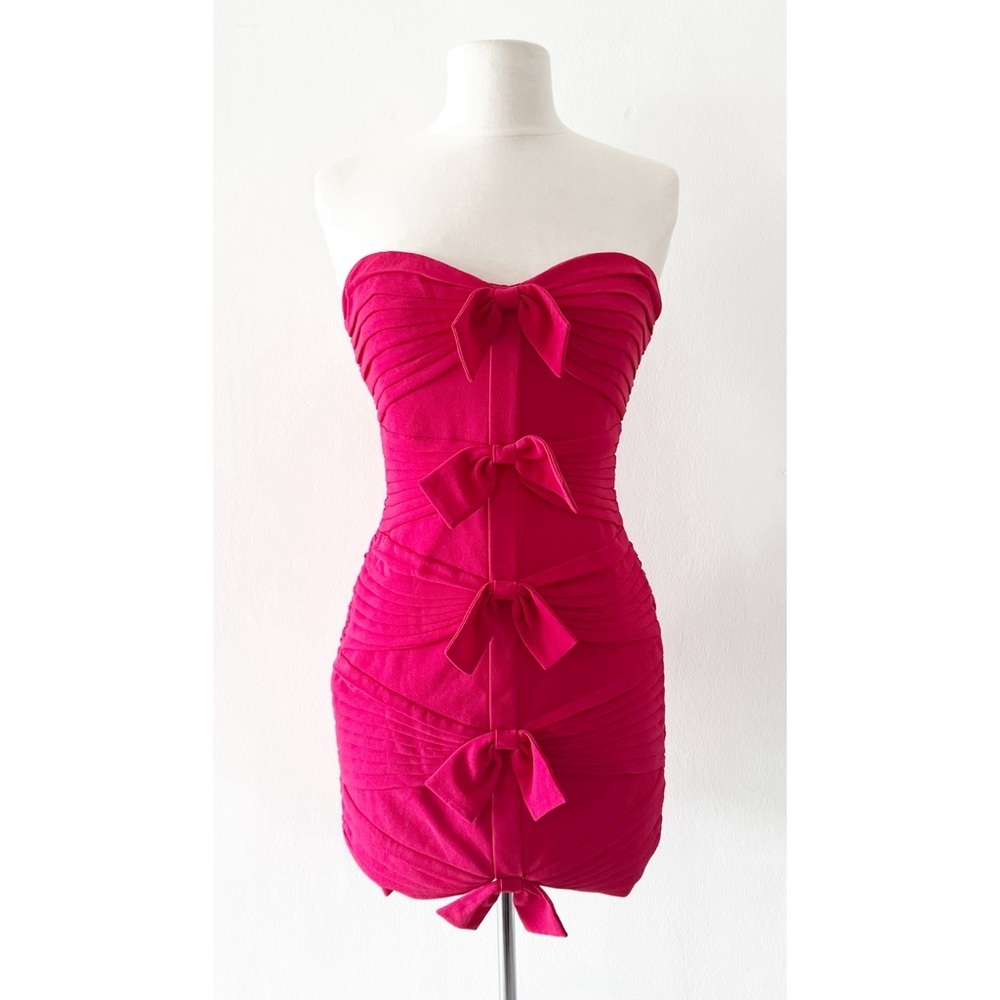 BCBGMaxAzria Sabrinna Rio Red Strapless Bodycon Bow Detail Mini Dress Size 2